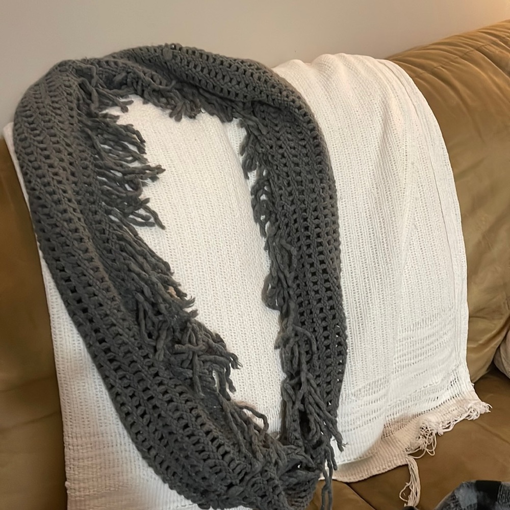 super cute infinity scarf